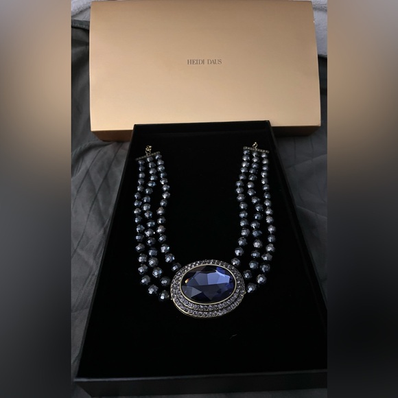 BRAND NEW NEVER WORN HEIDI DAUS NECKLACE - Picture 2 of 4